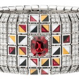 Коллекция украшений, созданная Chanel специально для России